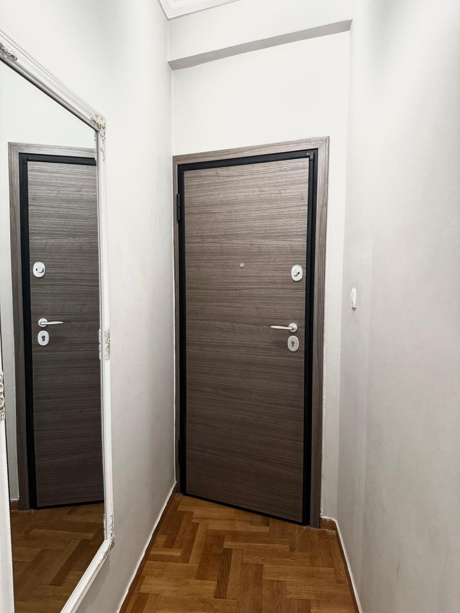 Vivian Modern Apartment 아테네 외부 사진