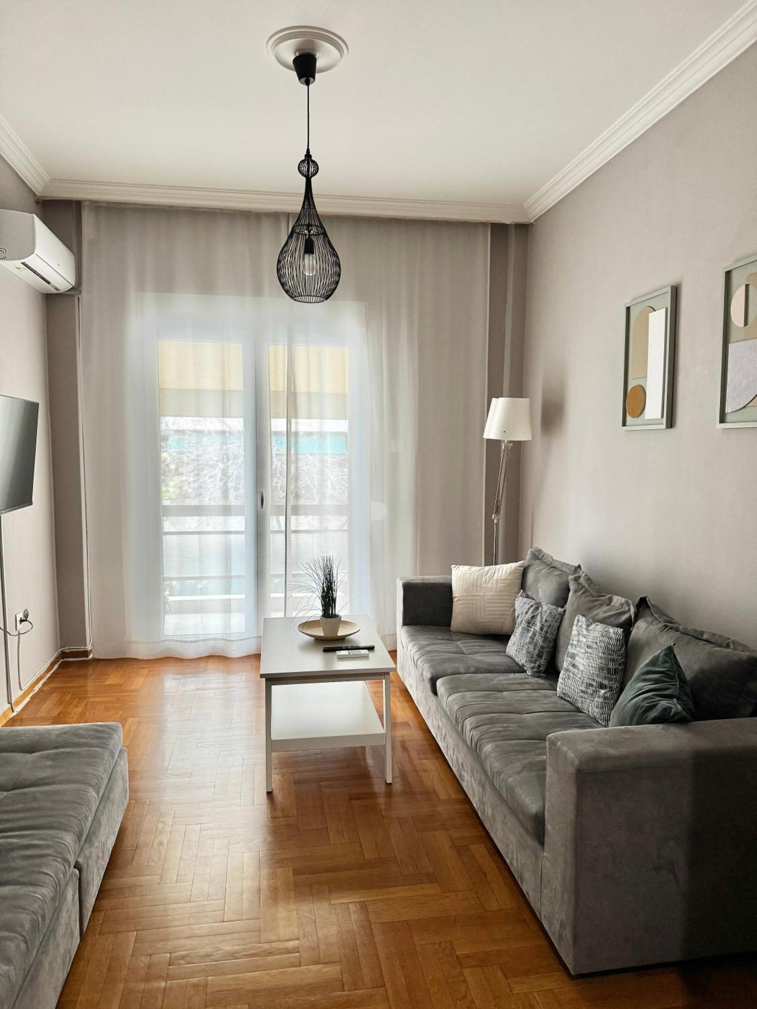 Vivian Modern Apartment 아테네 외부 사진